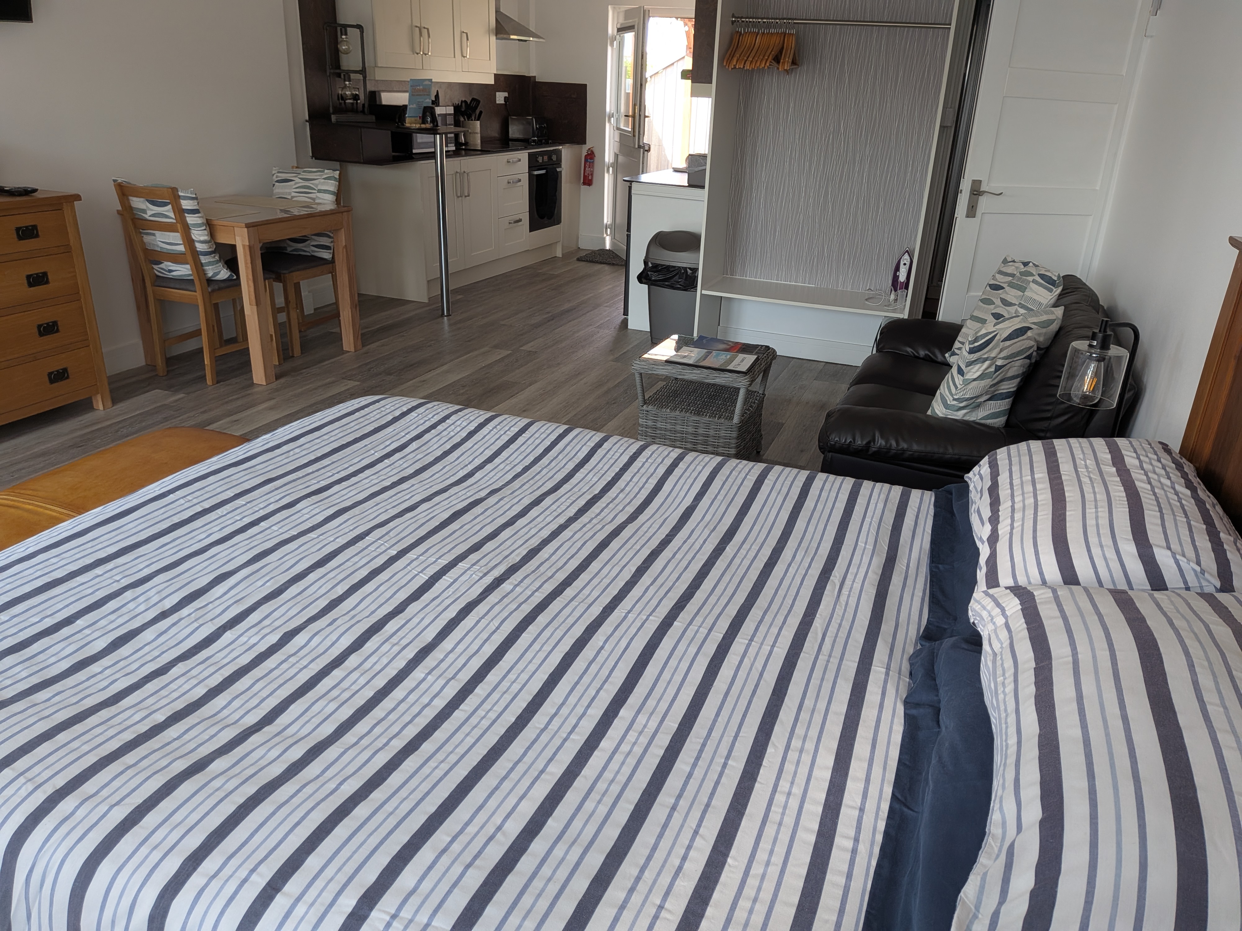 43 The Annexe exterior in Crantock, Cornwall